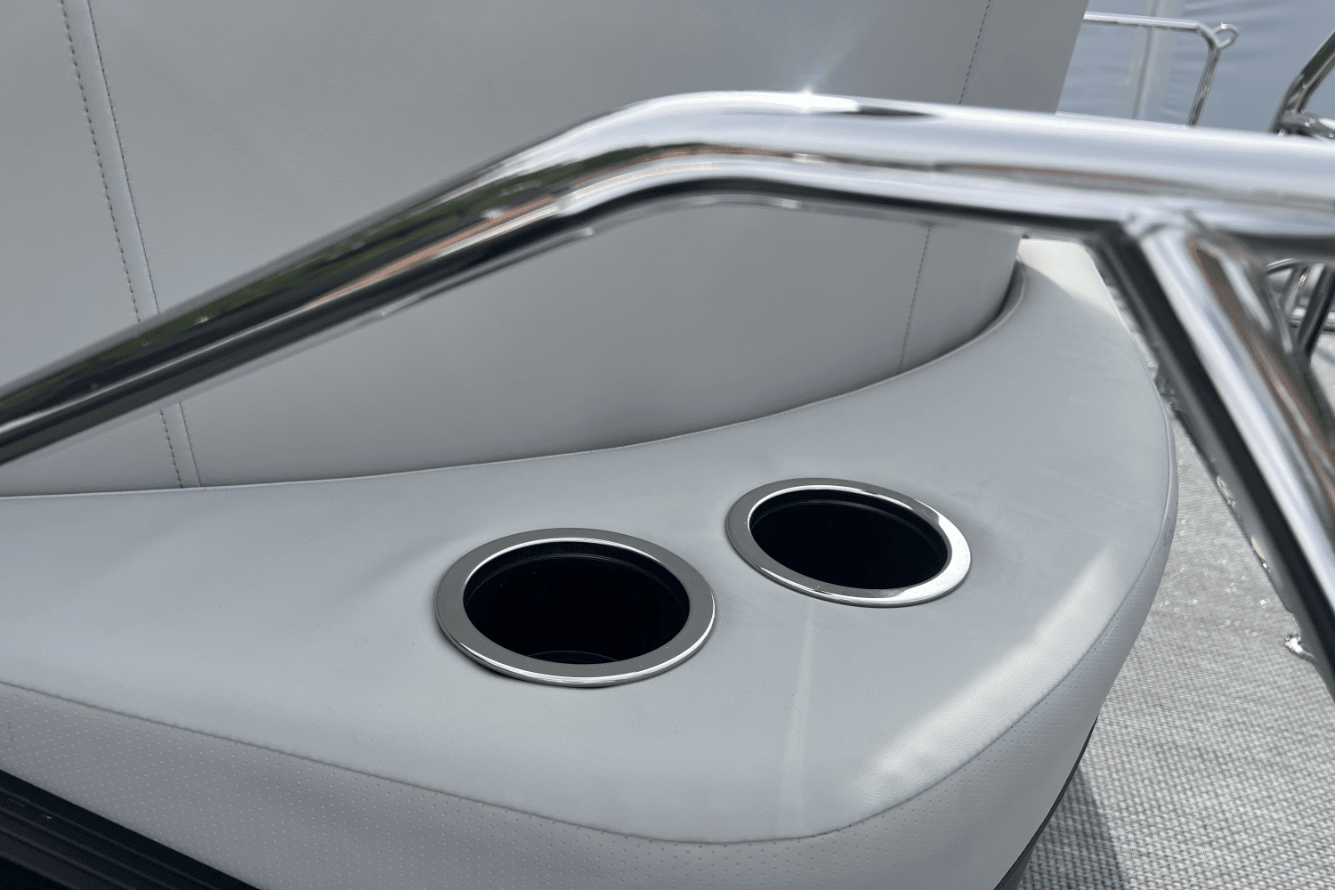 2025 Harris 230 Cruiser Image Thumbnail #12