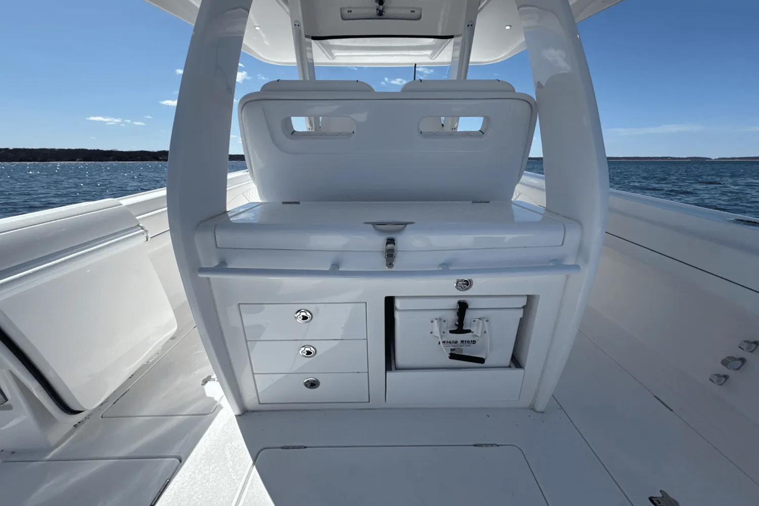 2025 Intrepid 345 NOMAD SE Image Thumbnail #24