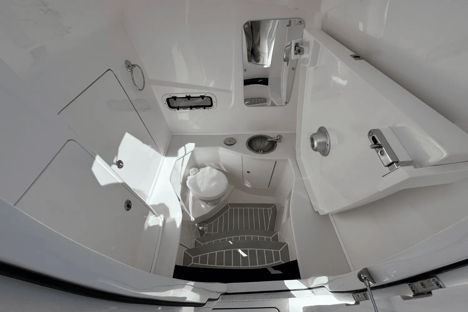 2025 Intrepid 345 NOMAD SE Image Thumbnail #48