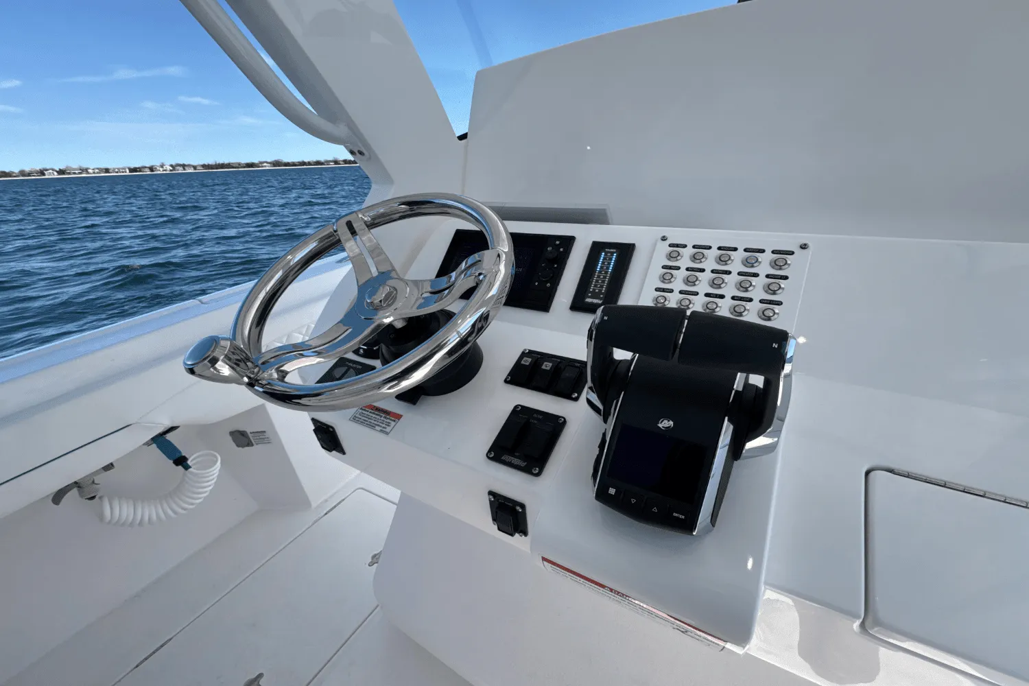 2025 Intrepid 345 NOMAD SE Image Thumbnail #35