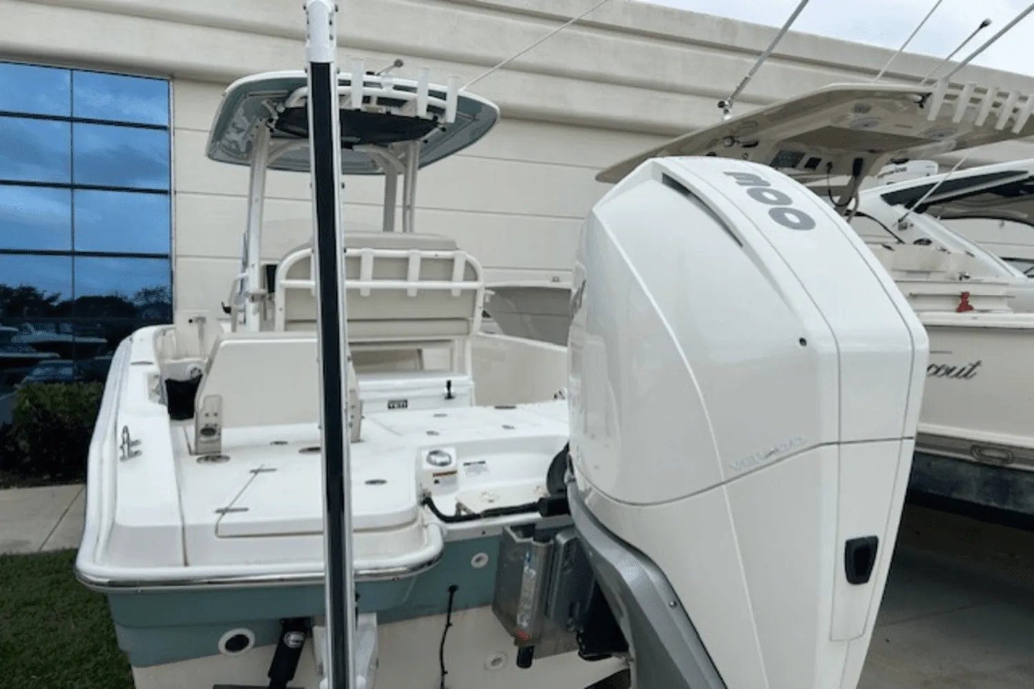 2022 Boston Whaler 250 DAUNTLESS Image Thumbnail #13