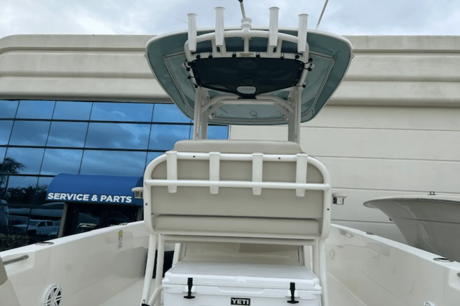 2022 Boston Whaler 250 DAUNTLESS Image Thumbnail #6