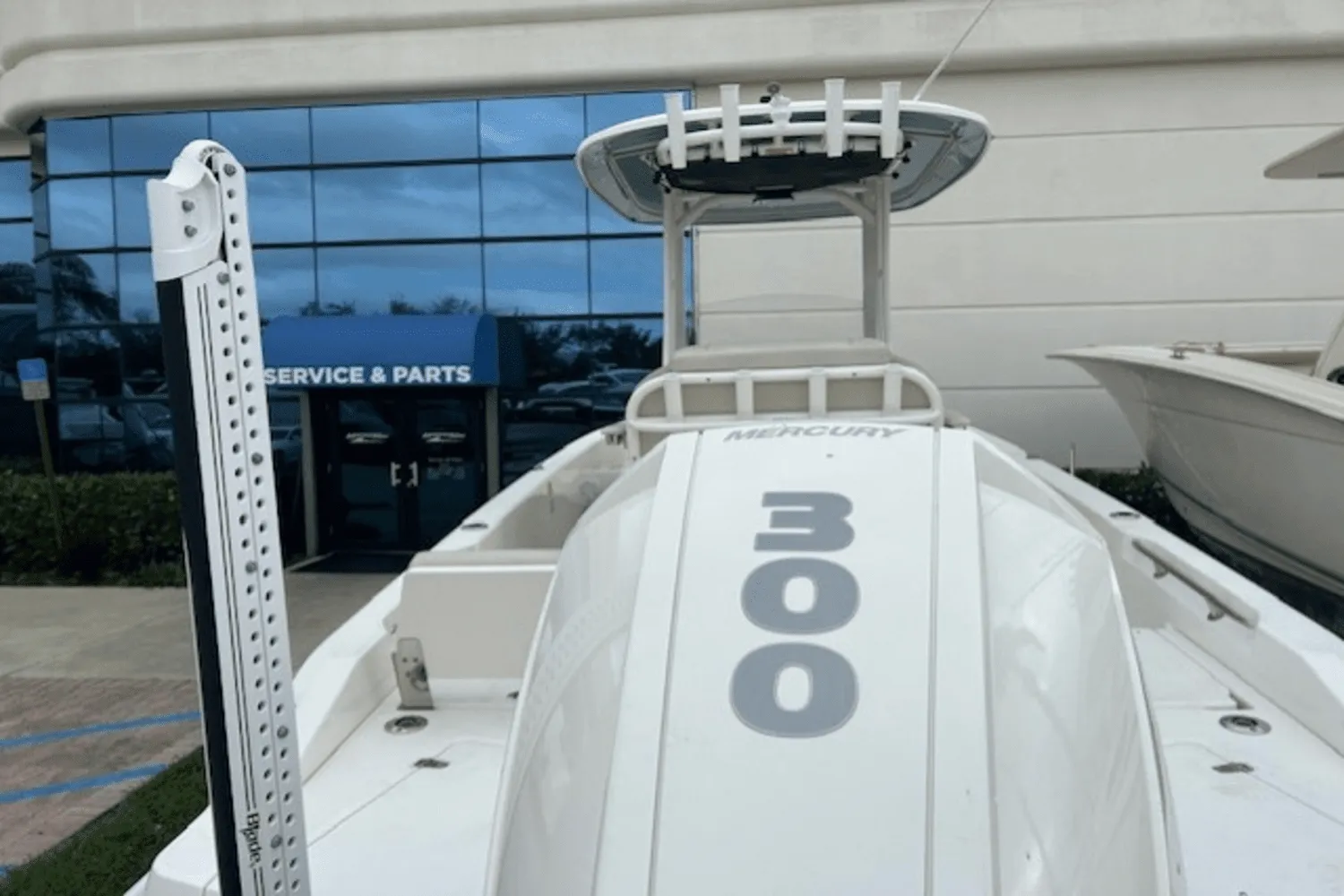 2022 Boston Whaler 250 DAUNTLESS Image Thumbnail #4