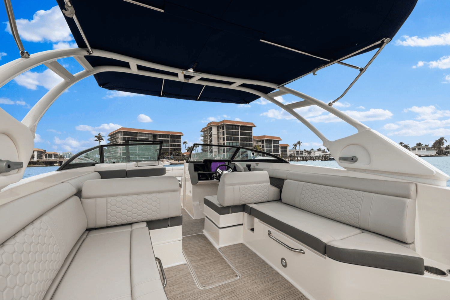 2022 Sea Ray 270 SUNDECK-OB Image Thumbnail #14