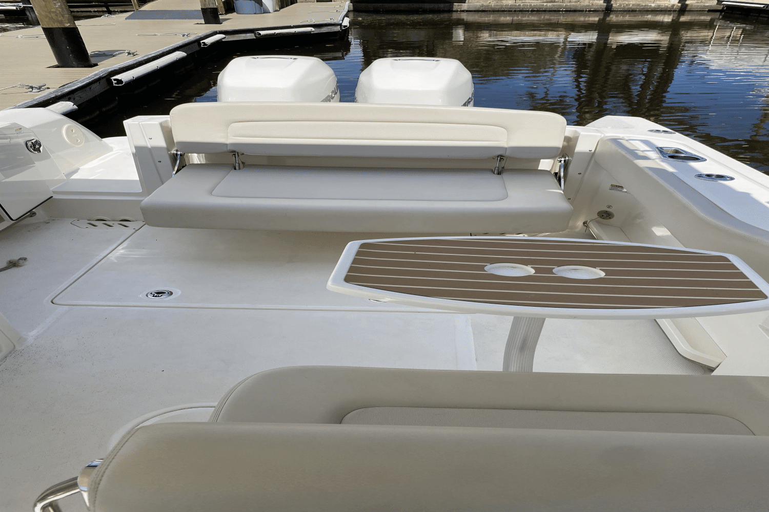 2018 Boston Whaler 270 VANTAGE Image Thumbnail #13