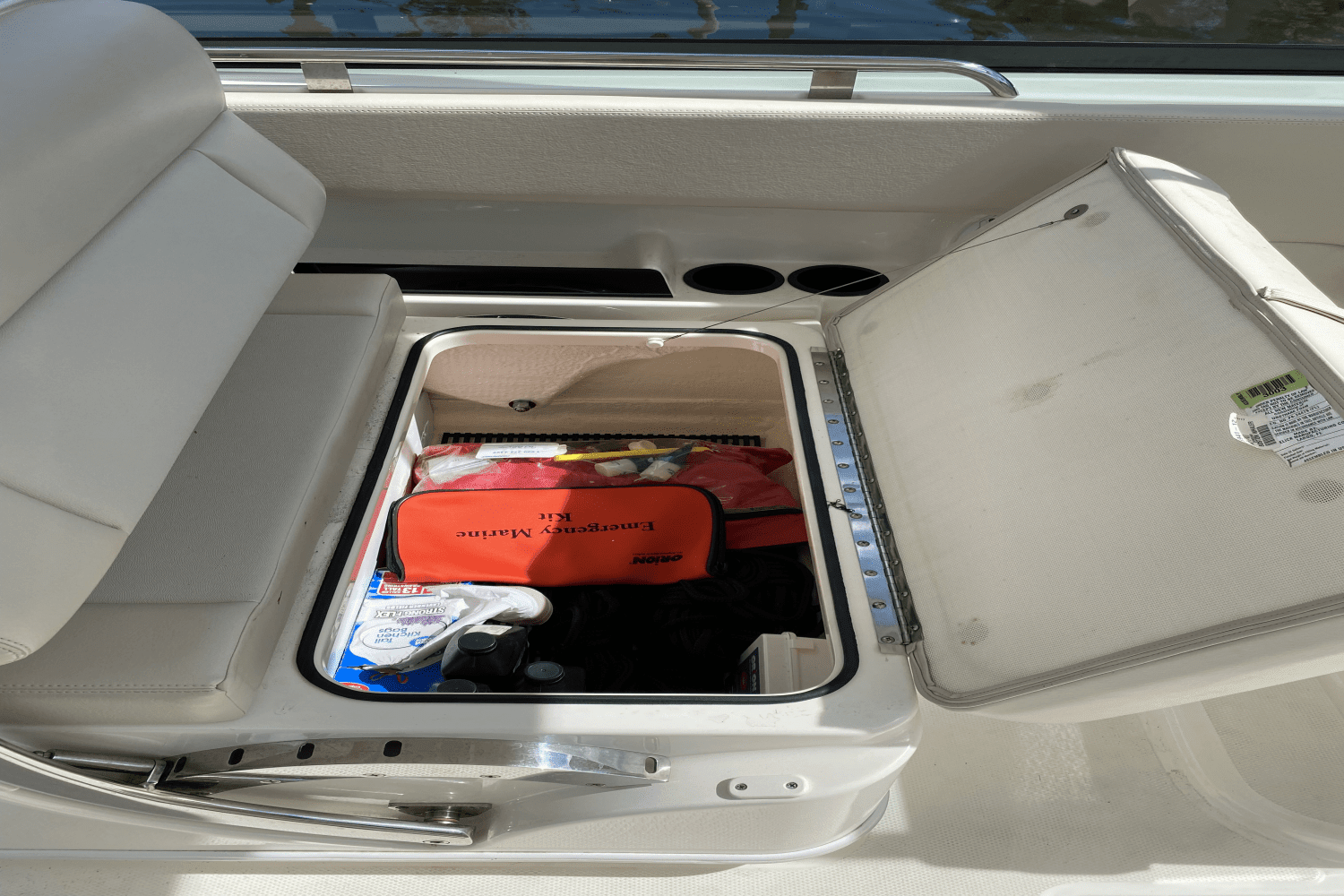 2018 Boston Whaler 270 VANTAGE Image Thumbnail #29