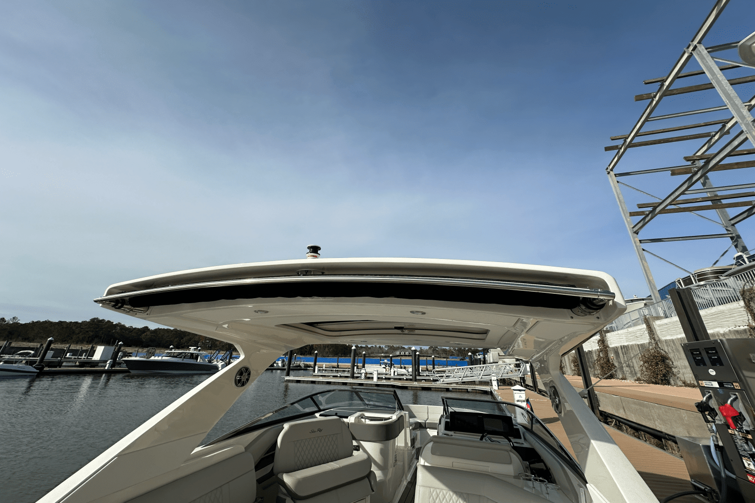 2024 Sea Ray 310 SLX-OB Image Thumbnail #8