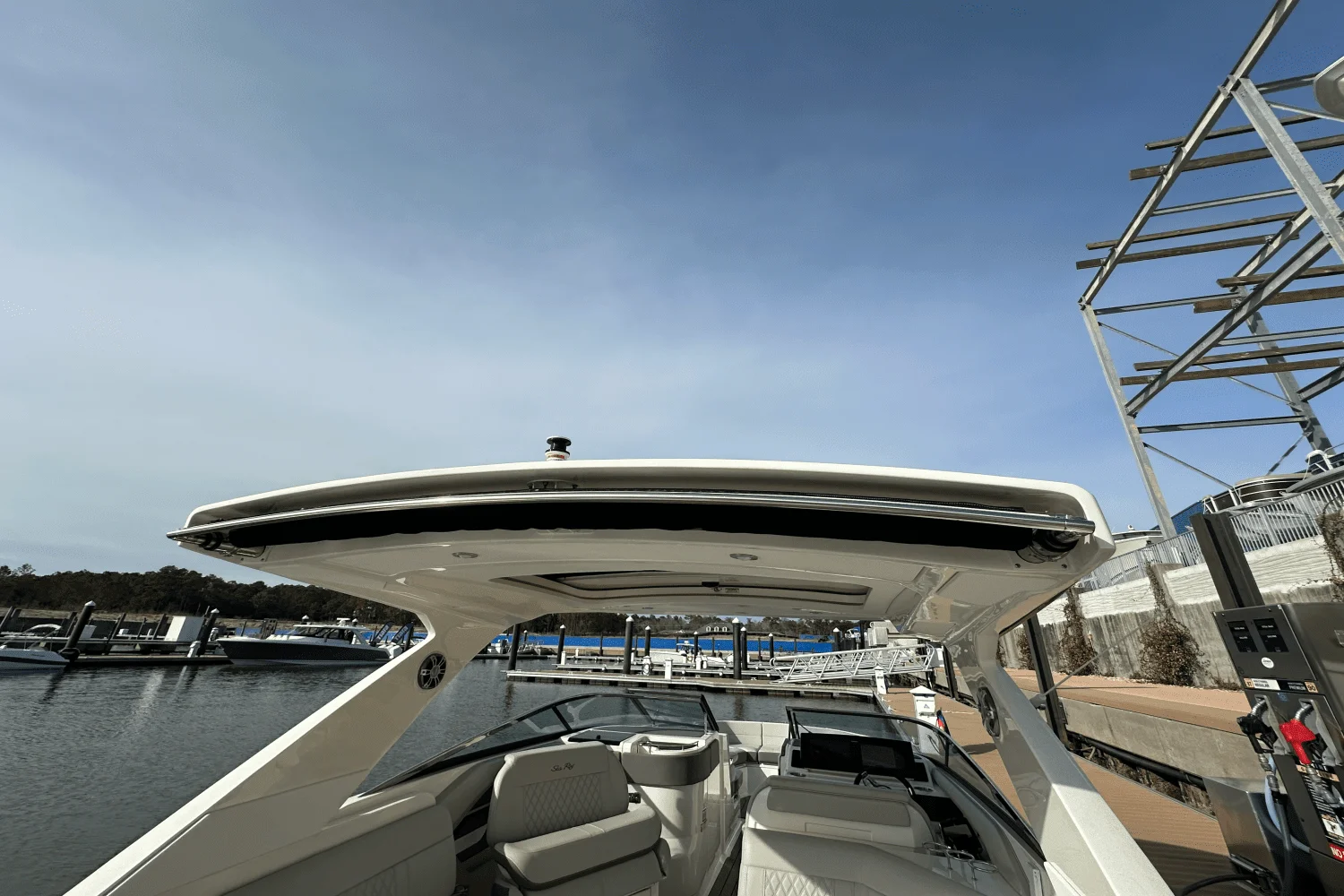 2024 Sea Ray 310 SLX-OB Image Thumbnail #8