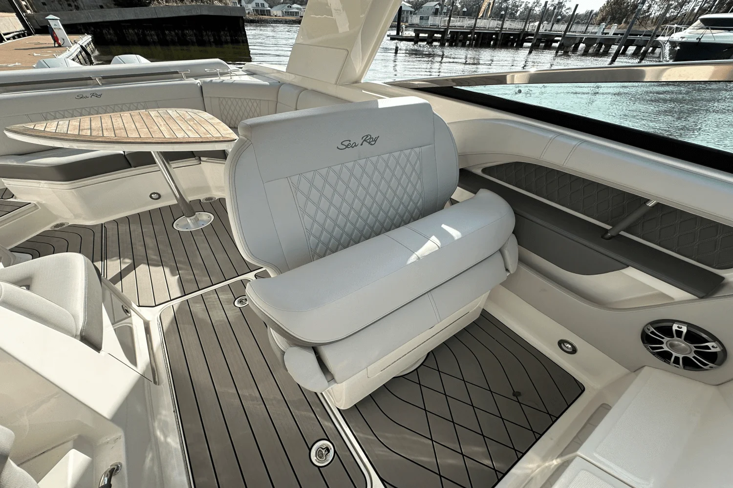 2024 Sea Ray 310 SLX-OB Image Thumbnail #20