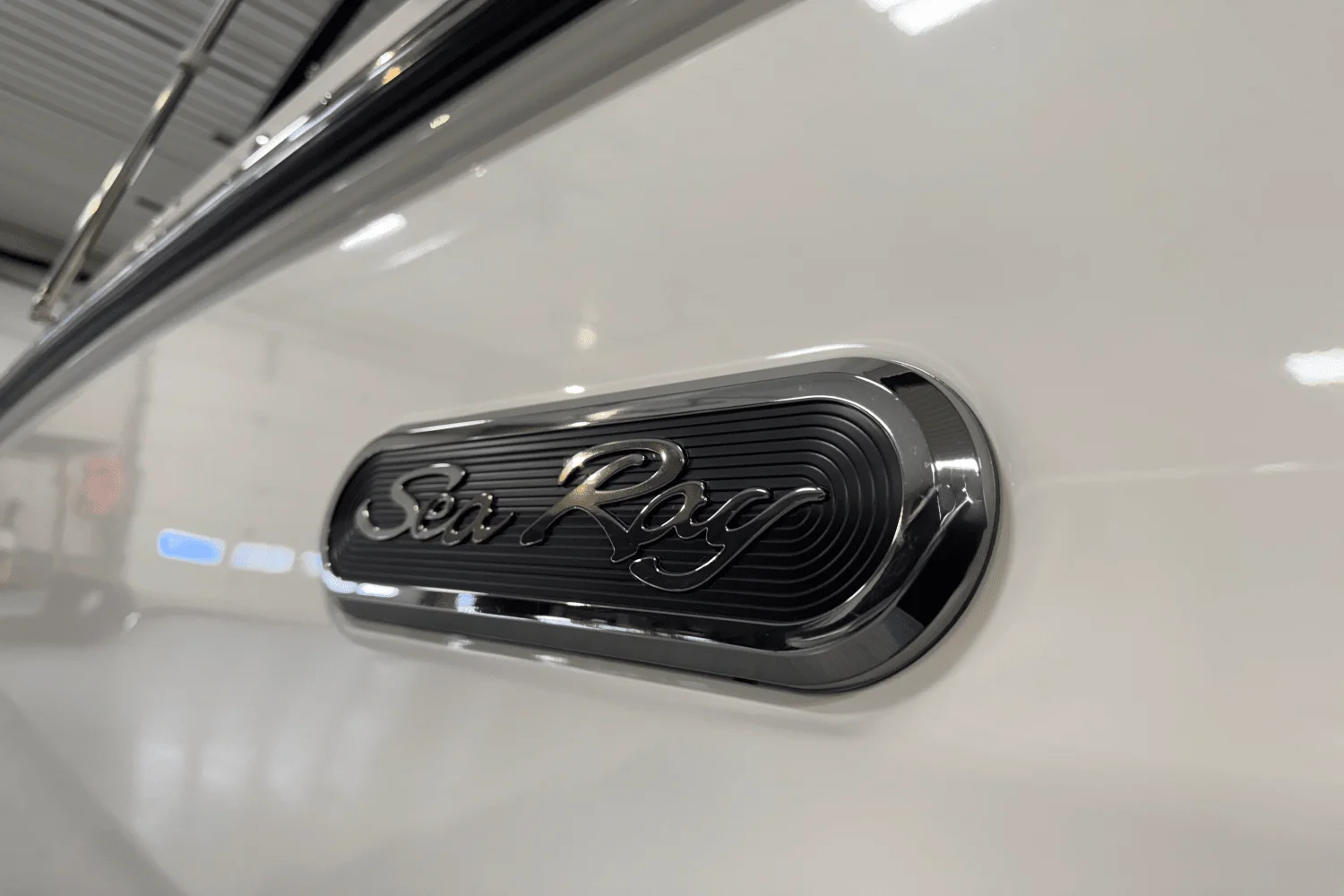 2026 Sea Ray SDX 230 Outboard Image Thumbnail #12