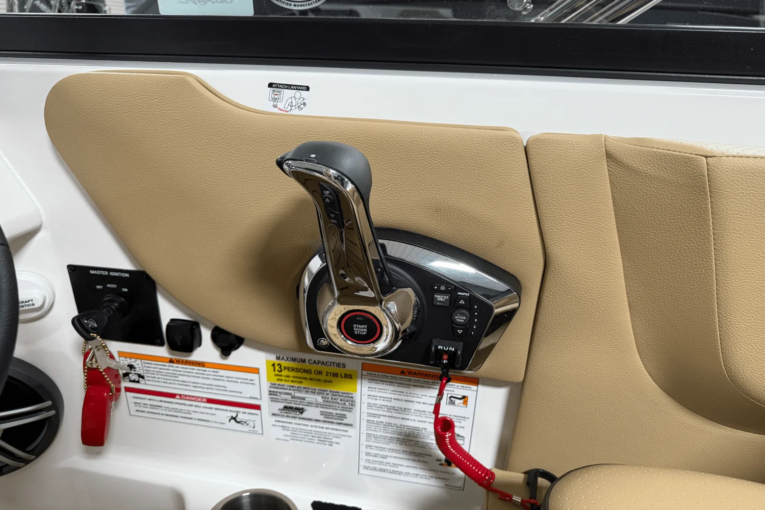 2026 Sea Ray SDX 230 Outboard Image Thumbnail #50