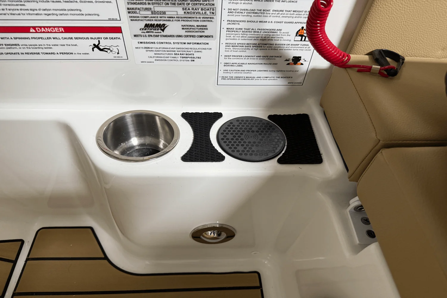 2026 Sea Ray SDX 230 Outboard Image Thumbnail #47