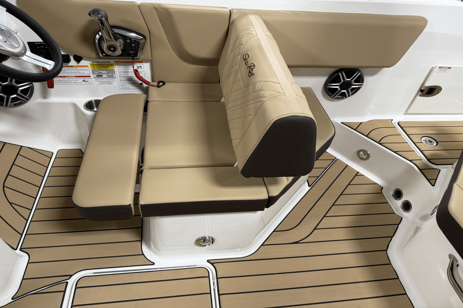 2026 Sea Ray SDX 230 Outboard Image Thumbnail #42