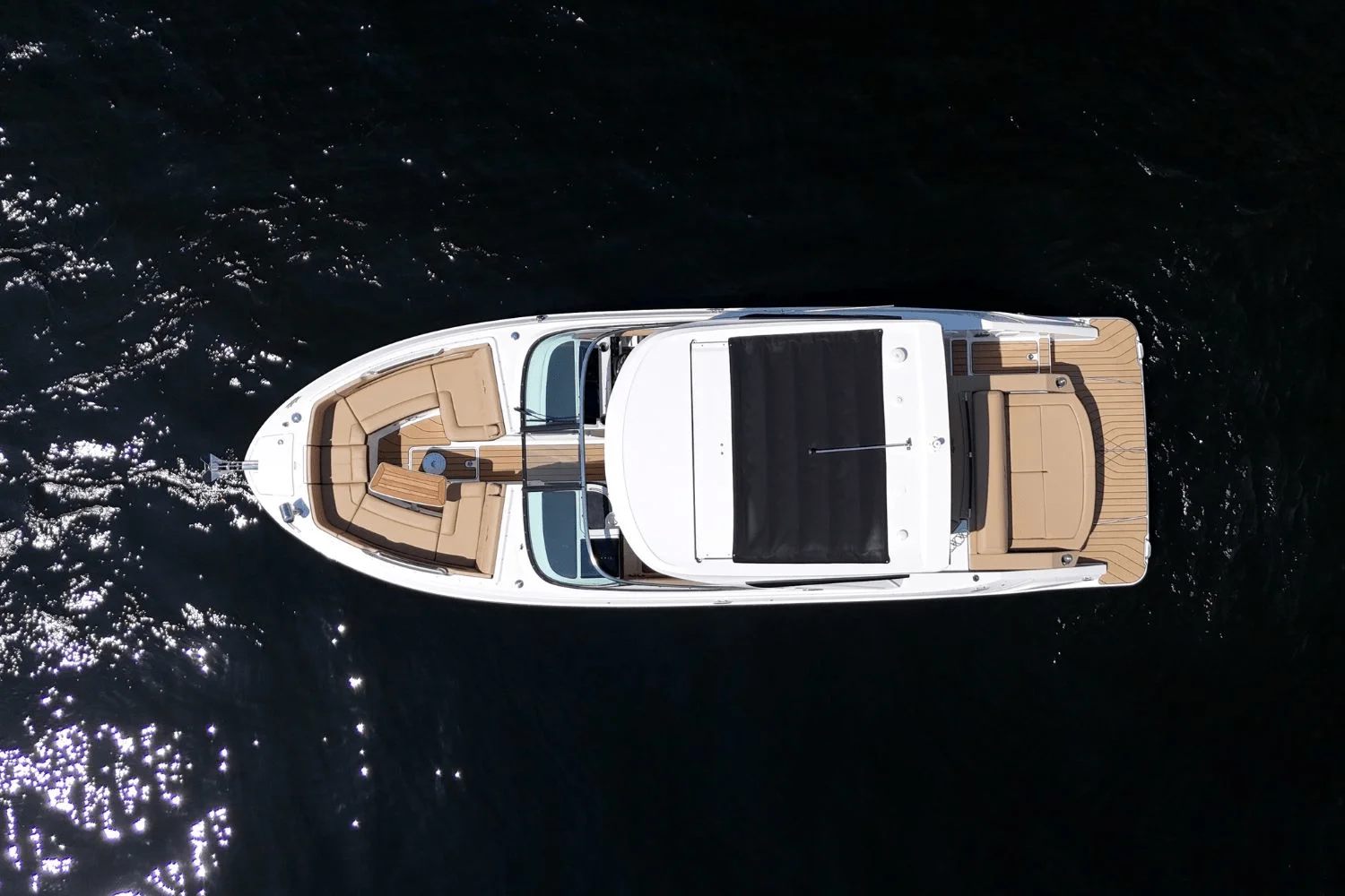 2026 Sea Ray SLX 310 Image Thumbnail #7