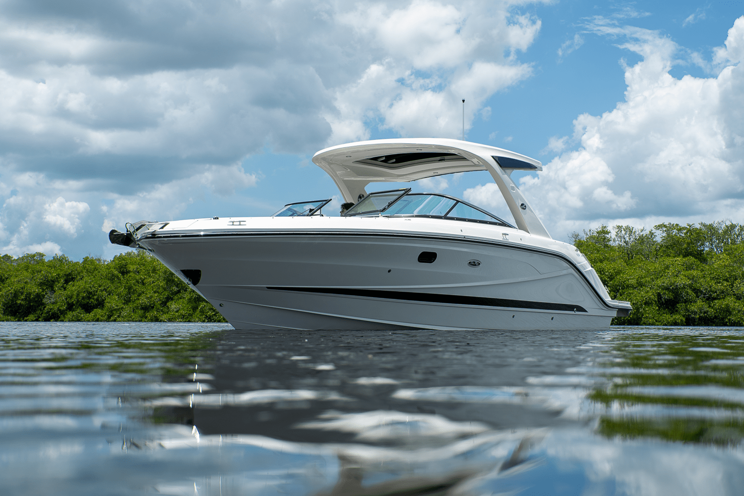 2026 Sea Ray SLX 310 Outboard Image Thumbnail #28