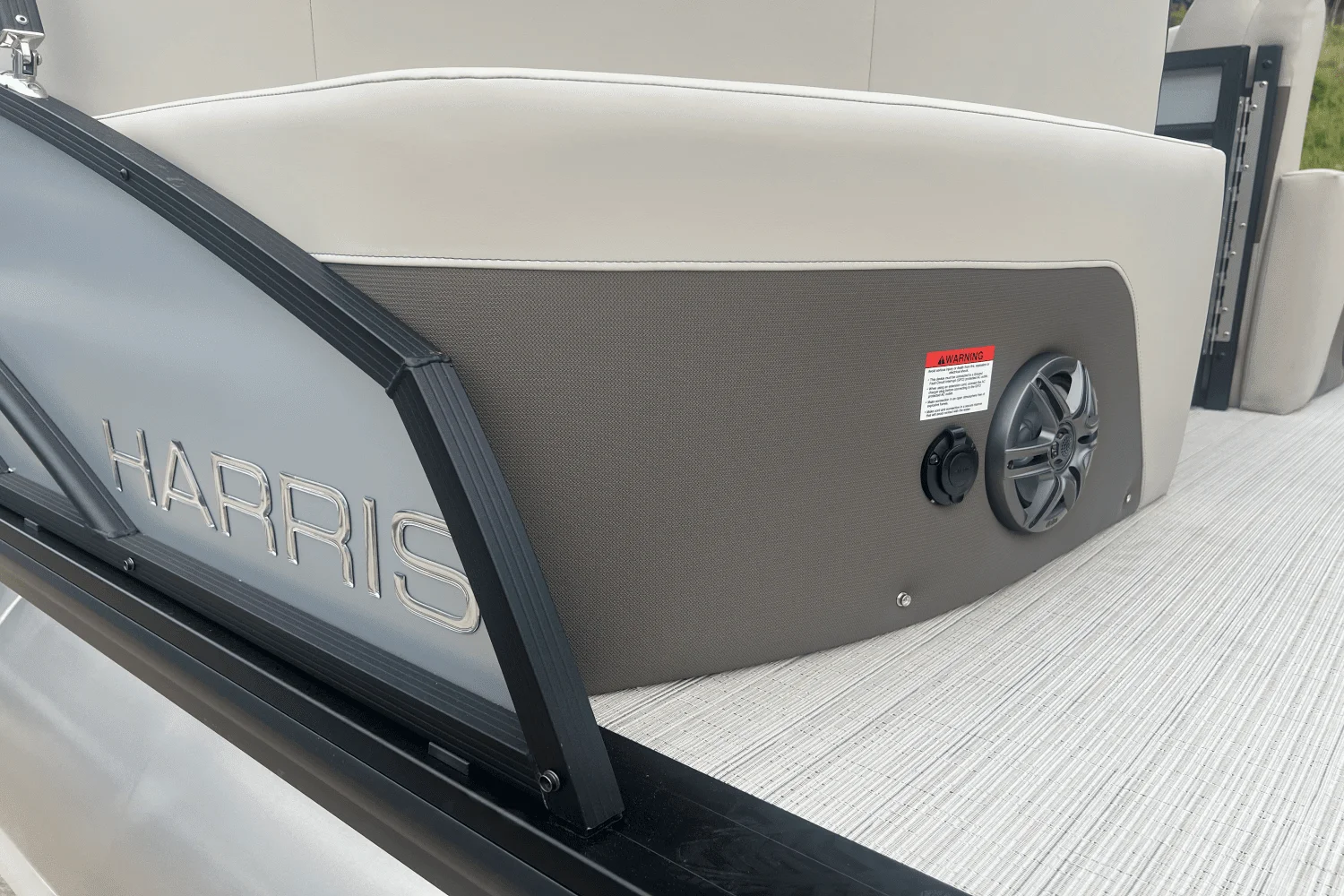 2025 Harris 250 Sunliner Image Thumbnail #9