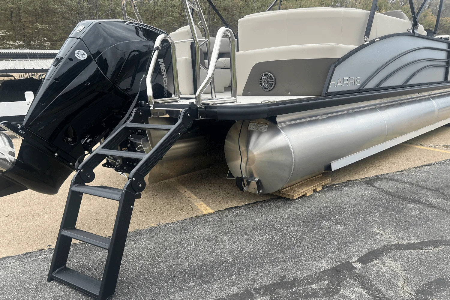 2025 Harris 250 Sunliner Image Thumbnail #11