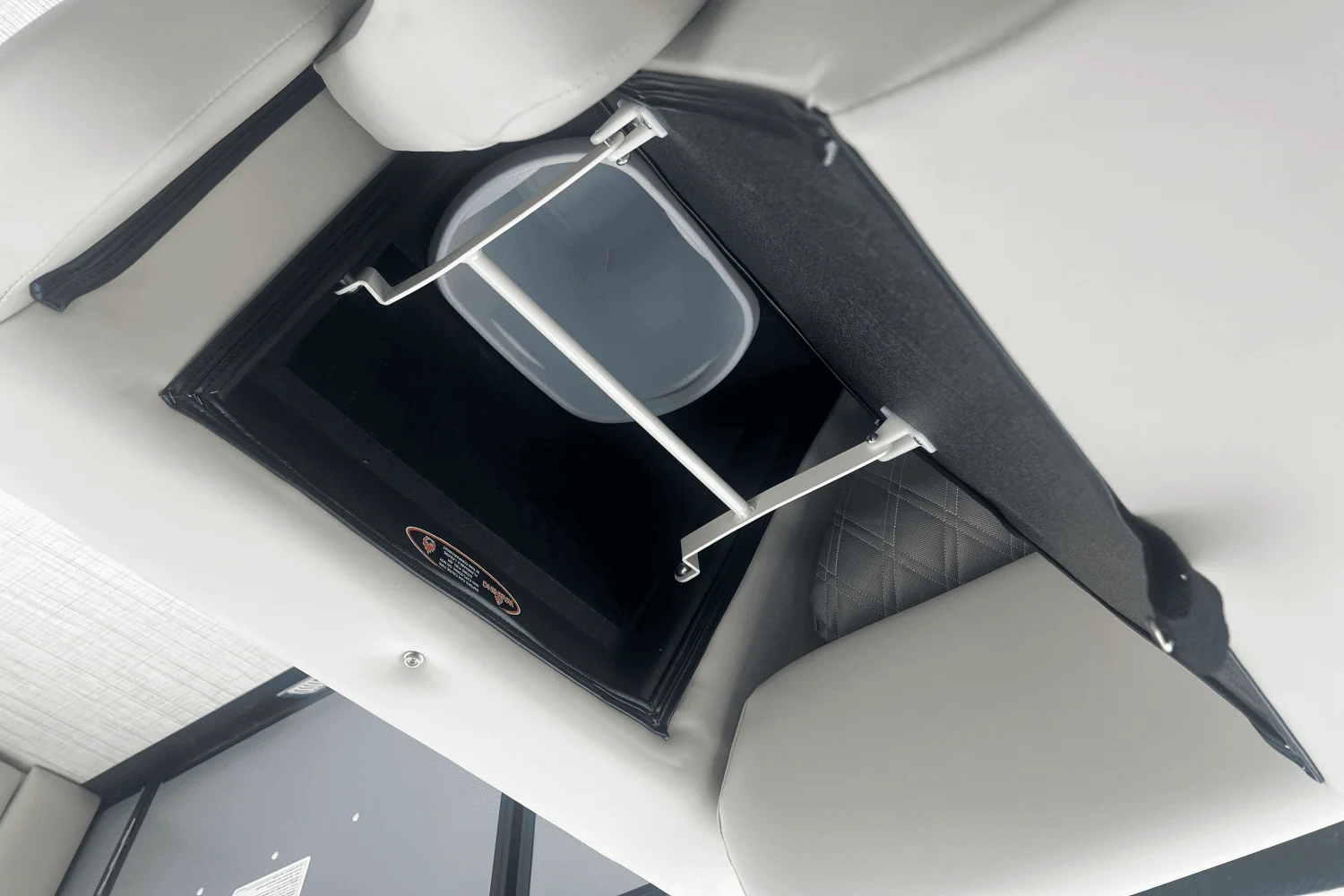 2025 Harris 250 Sunliner Image Thumbnail #18