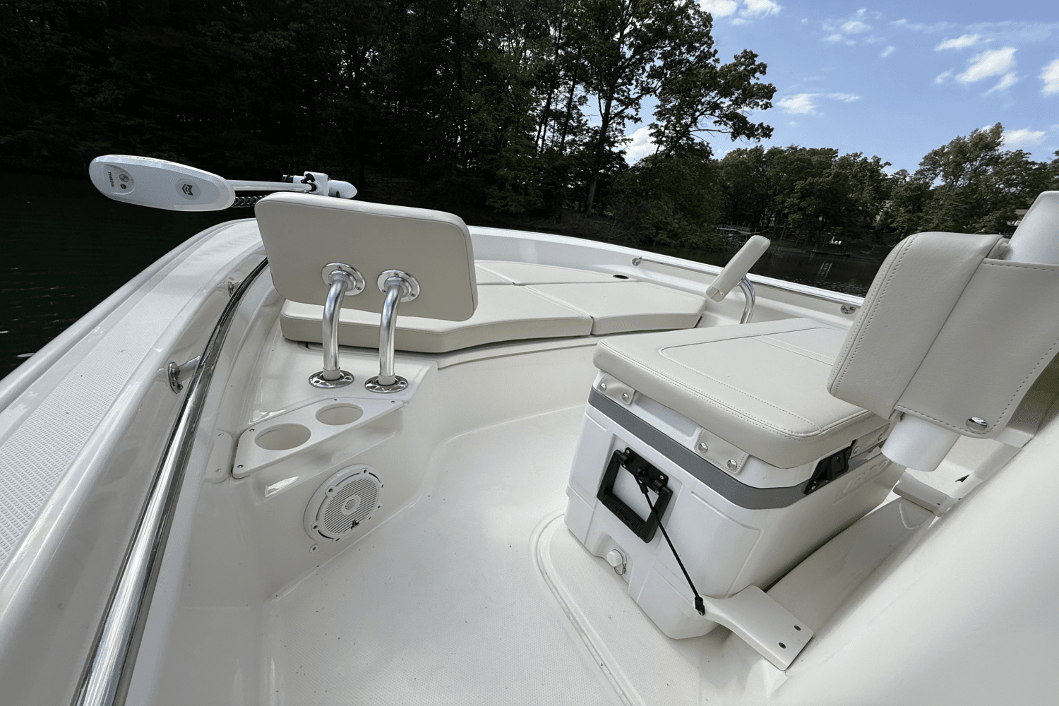 2024 Boston Whaler 210 MONTAUK Image Thumbnail #49