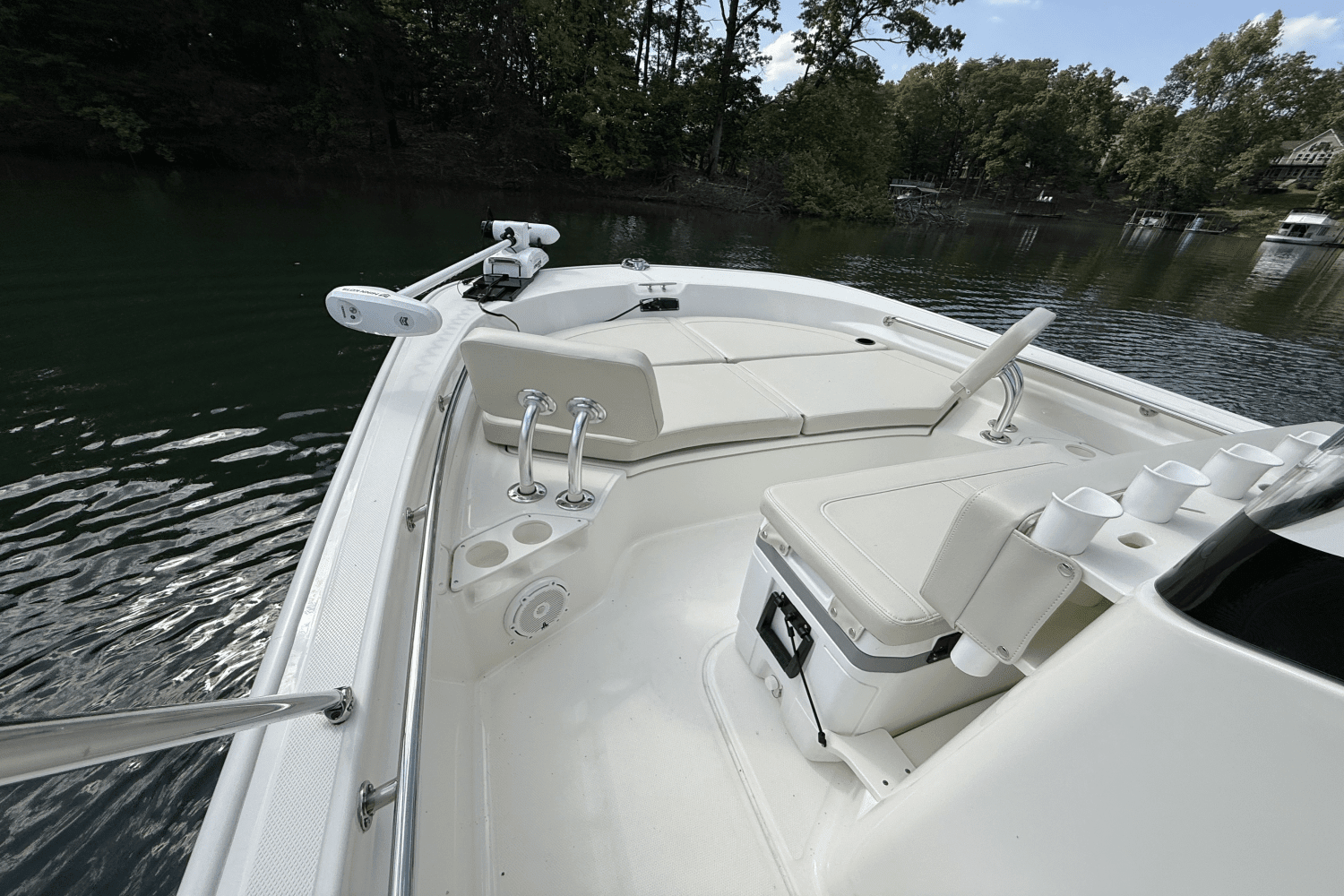 2024 Boston Whaler 210 MONTAUK Image Thumbnail #50