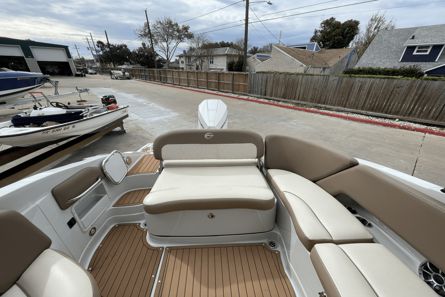 2019 Crownline ECLIPSE E275 XS Image Thumbnail #12