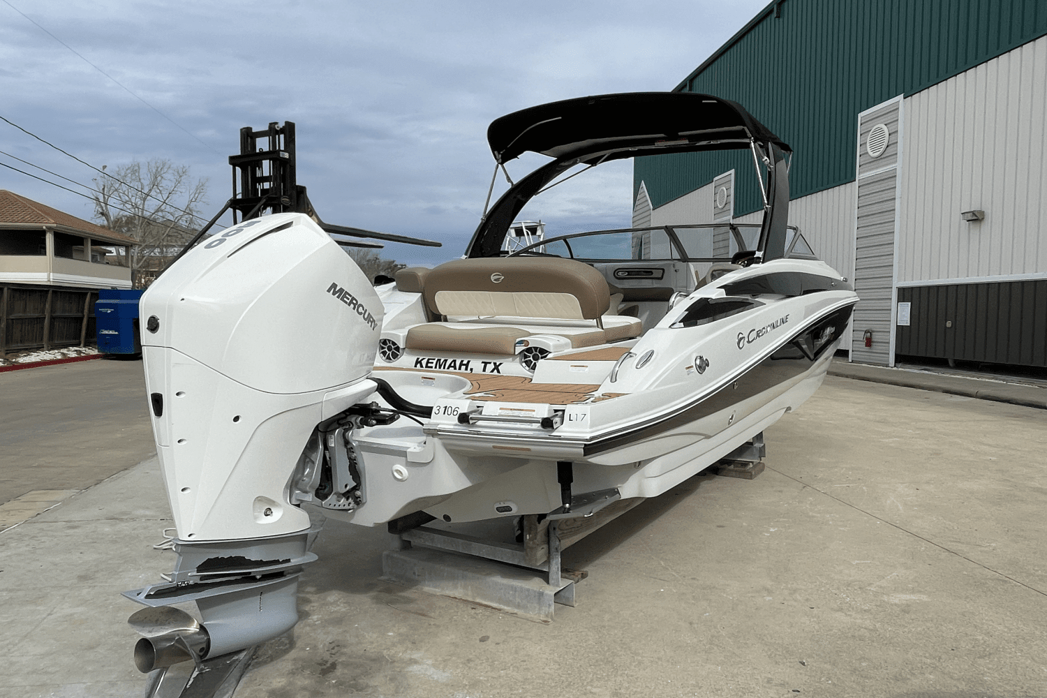 2019 Crownline ECLIPSE E275 XS Image Thumbnail #2