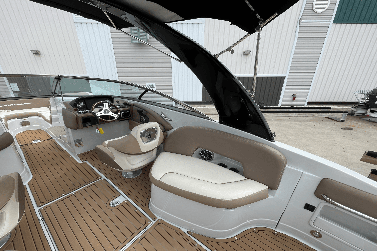 2019 Crownline ECLIPSE E275 XS Image Thumbnail #11