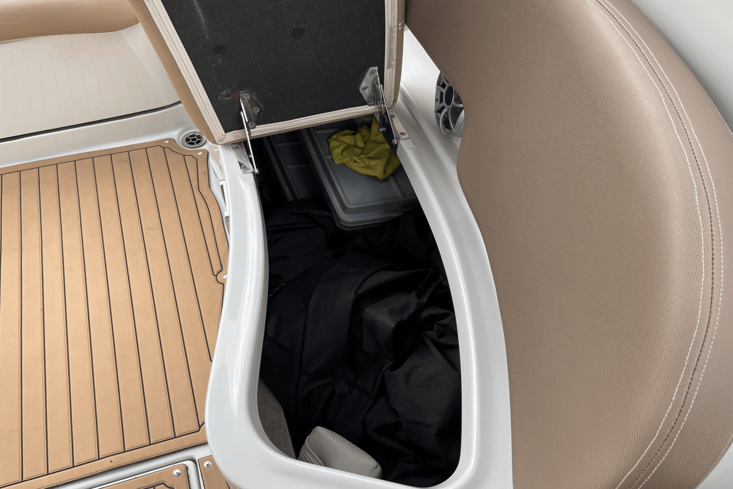 2019 Crownline ECLIPSE E275 XS Image Thumbnail #30