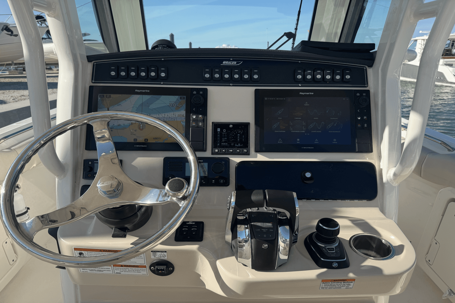 2022 Boston Whaler 280 OUTRAGE Image Thumbnail #11