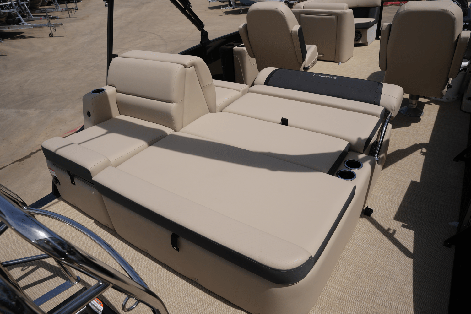2025 Harris 210 Cruiser Image Thumbnail #17