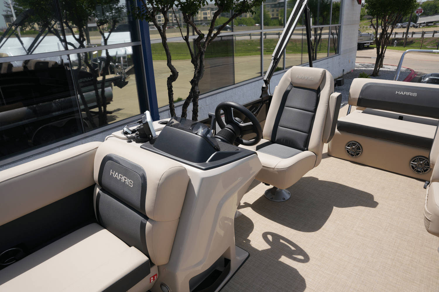 2025 Harris 210 Cruiser Image Thumbnail #10