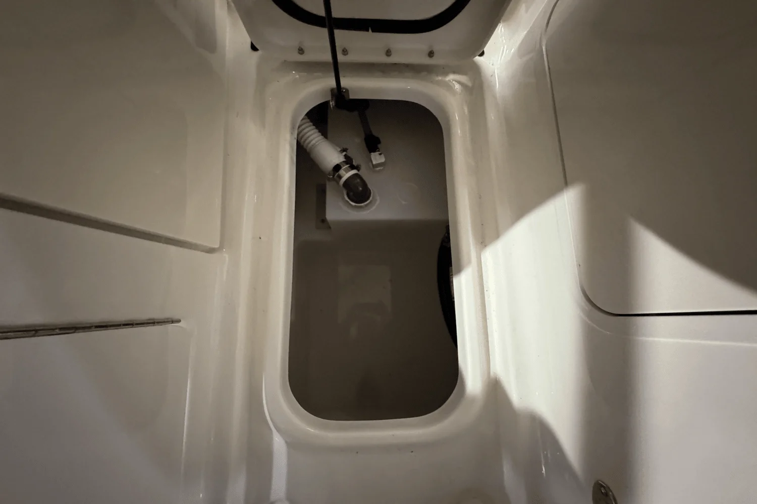 2025 Sea Ray SLX 260 Surf Image Thumbnail #37