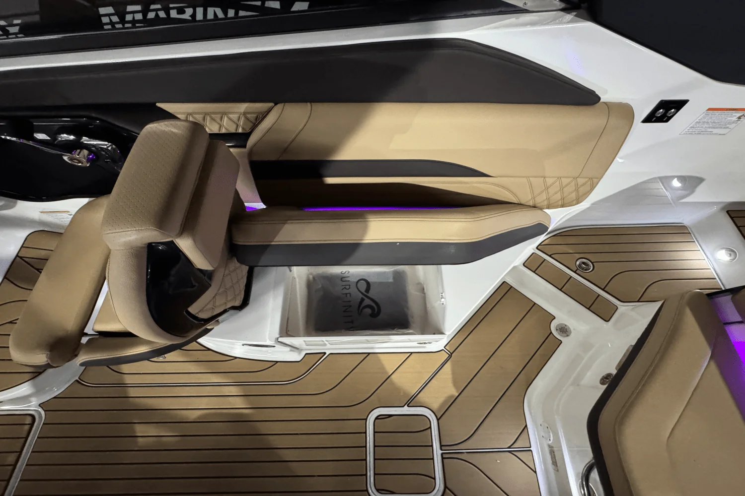 2025 Sea Ray SLX 260 Surf Image Thumbnail #19