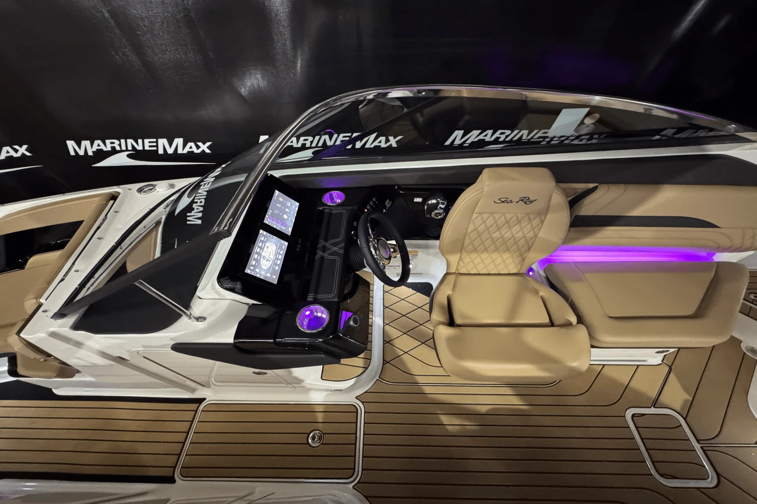 2025 Sea Ray SLX 260 Surf Image Thumbnail #27