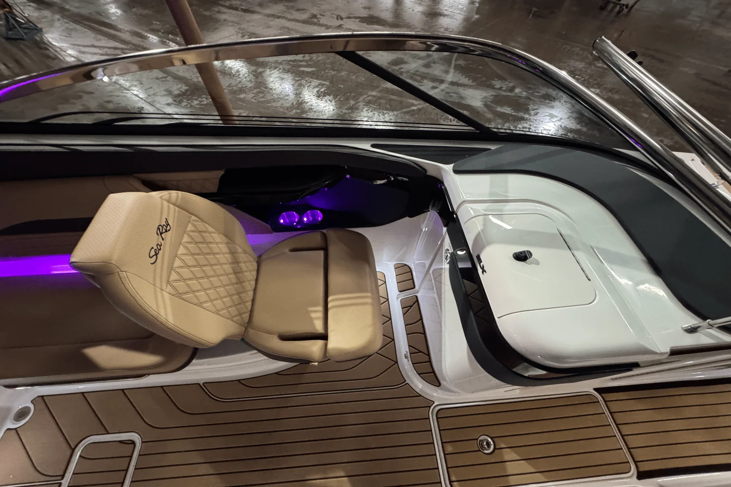 2025 Sea Ray SLX 260 Surf Image Thumbnail #20