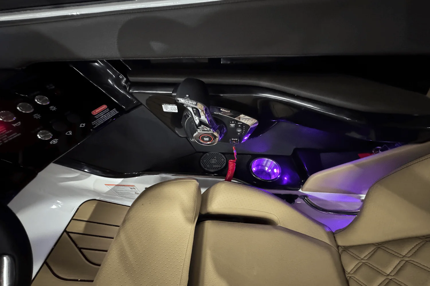 2025 Sea Ray SLX 260 Surf Image Thumbnail #31