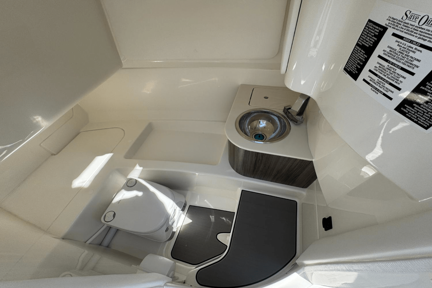 2025 Sea Ray SDX 270 Image Thumbnail #20