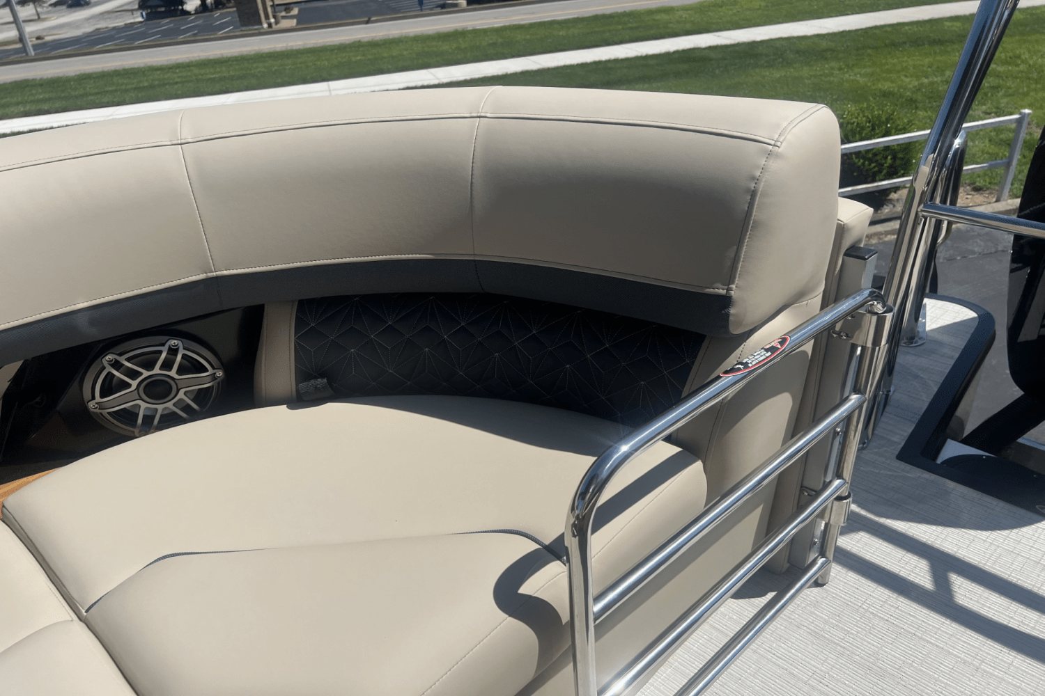 2025 Harris Grand Mariner 250 Image Thumbnail #24