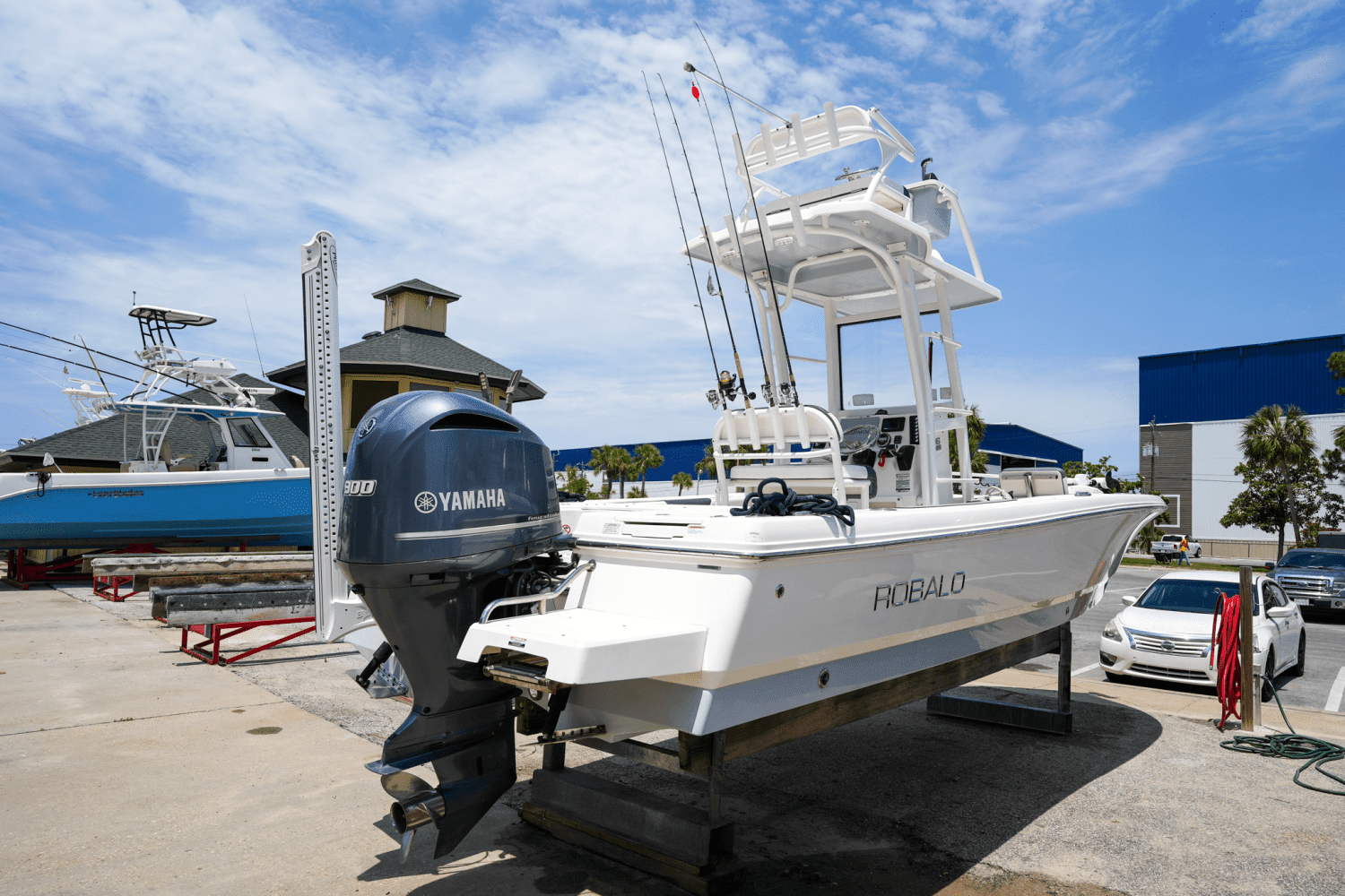 2019 Robalo 246 Image Thumbnail #2