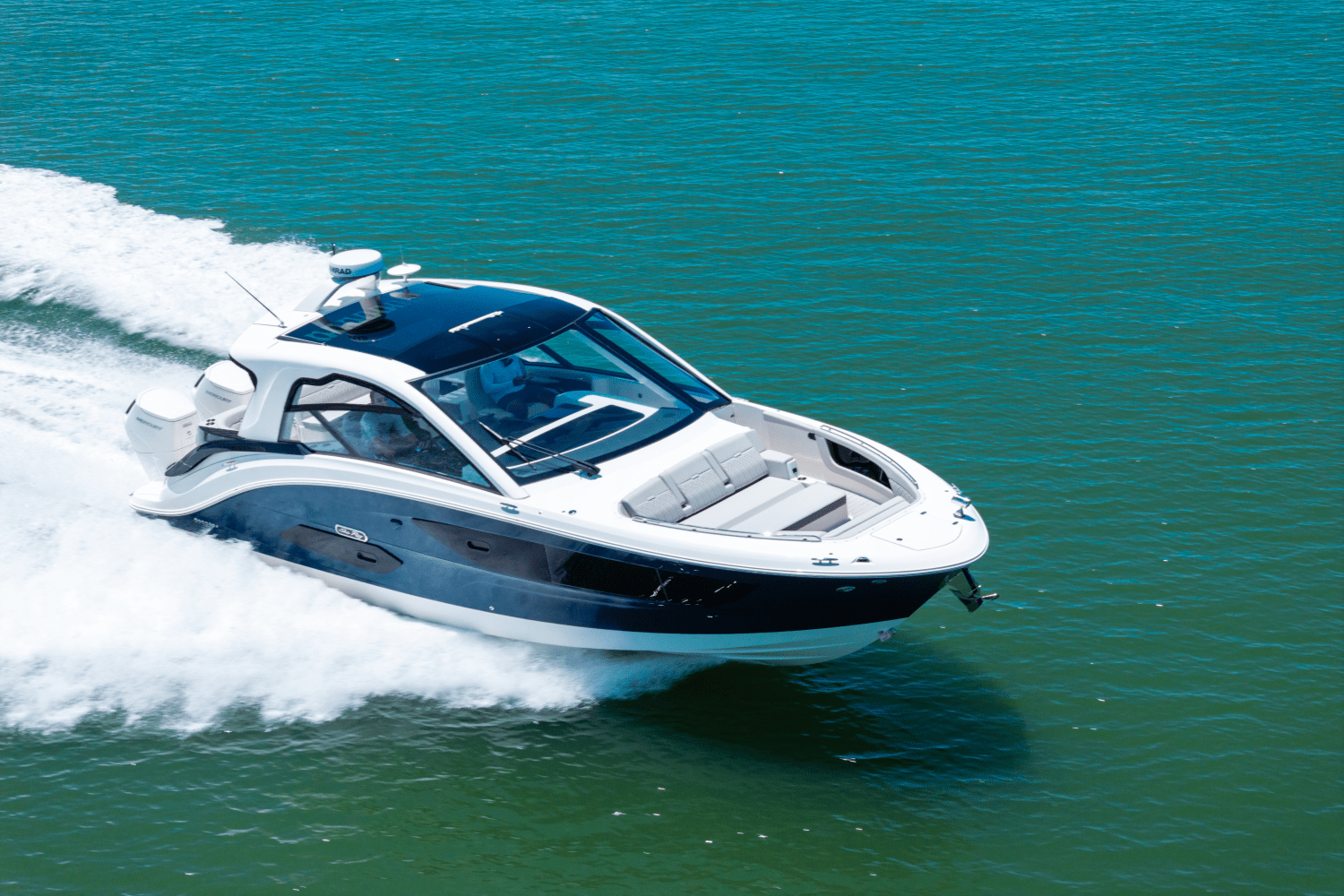 2025 Sea Ray Sundancer 370 Outboard Image Thumbnail #22