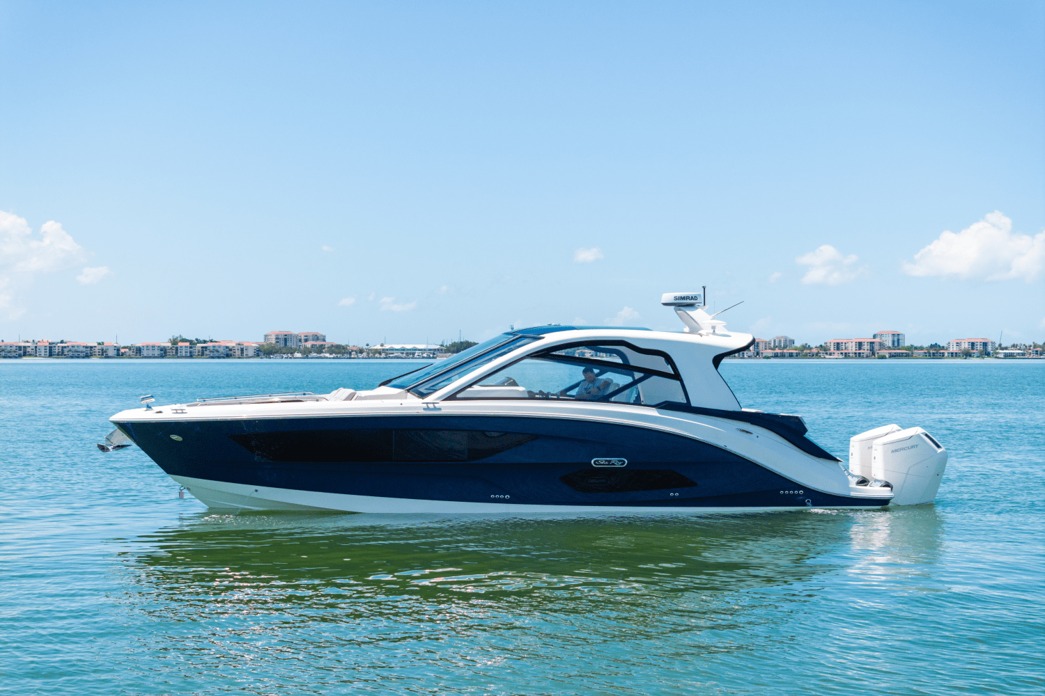 2025 Sea Ray Sundancer 370 Outboard Image Thumbnail #4