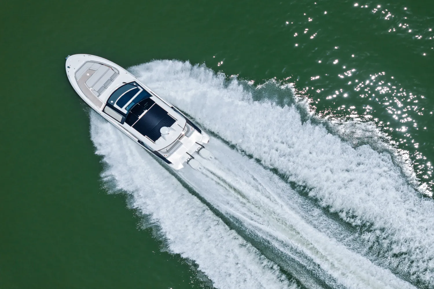 2025 Sea Ray Sundancer 370 Outboard Image Thumbnail #14