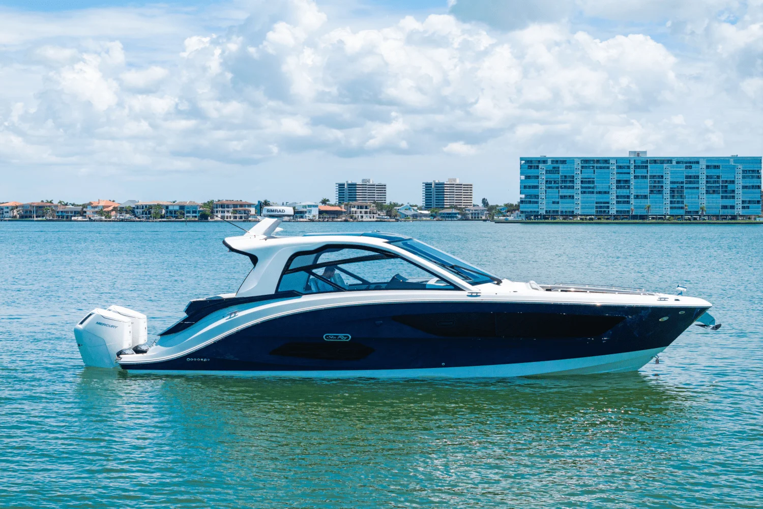 2025 Sea Ray Sundancer 370 Outboard Image Thumbnail #0