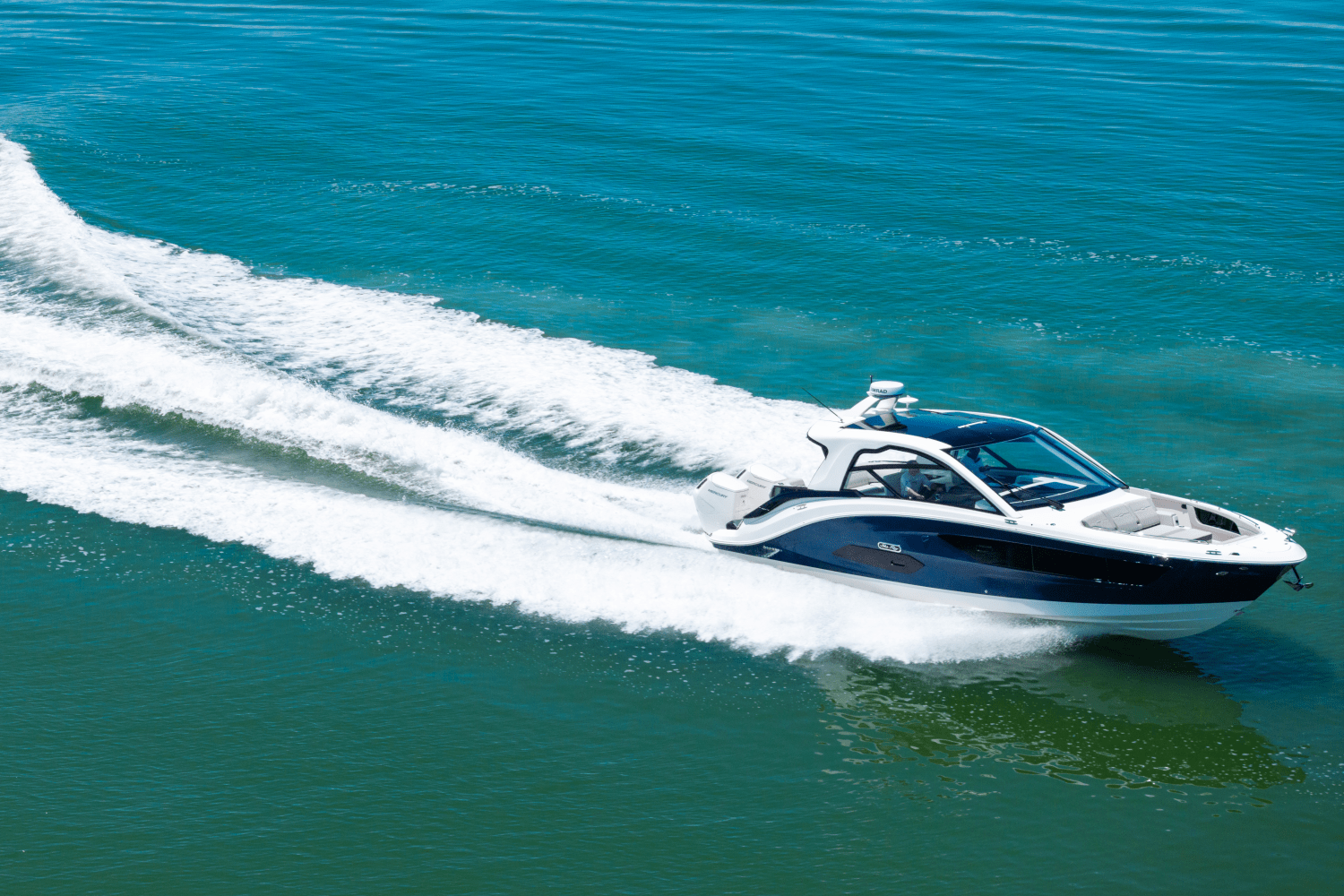 2025 Sea Ray Sundancer 370 Outboard Image Thumbnail #20