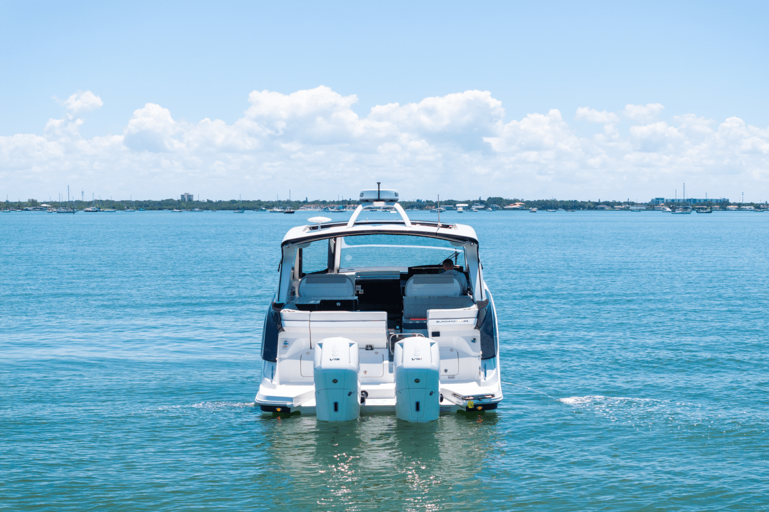 2025 Sea Ray Sundancer 370 Outboard Image Thumbnail #6