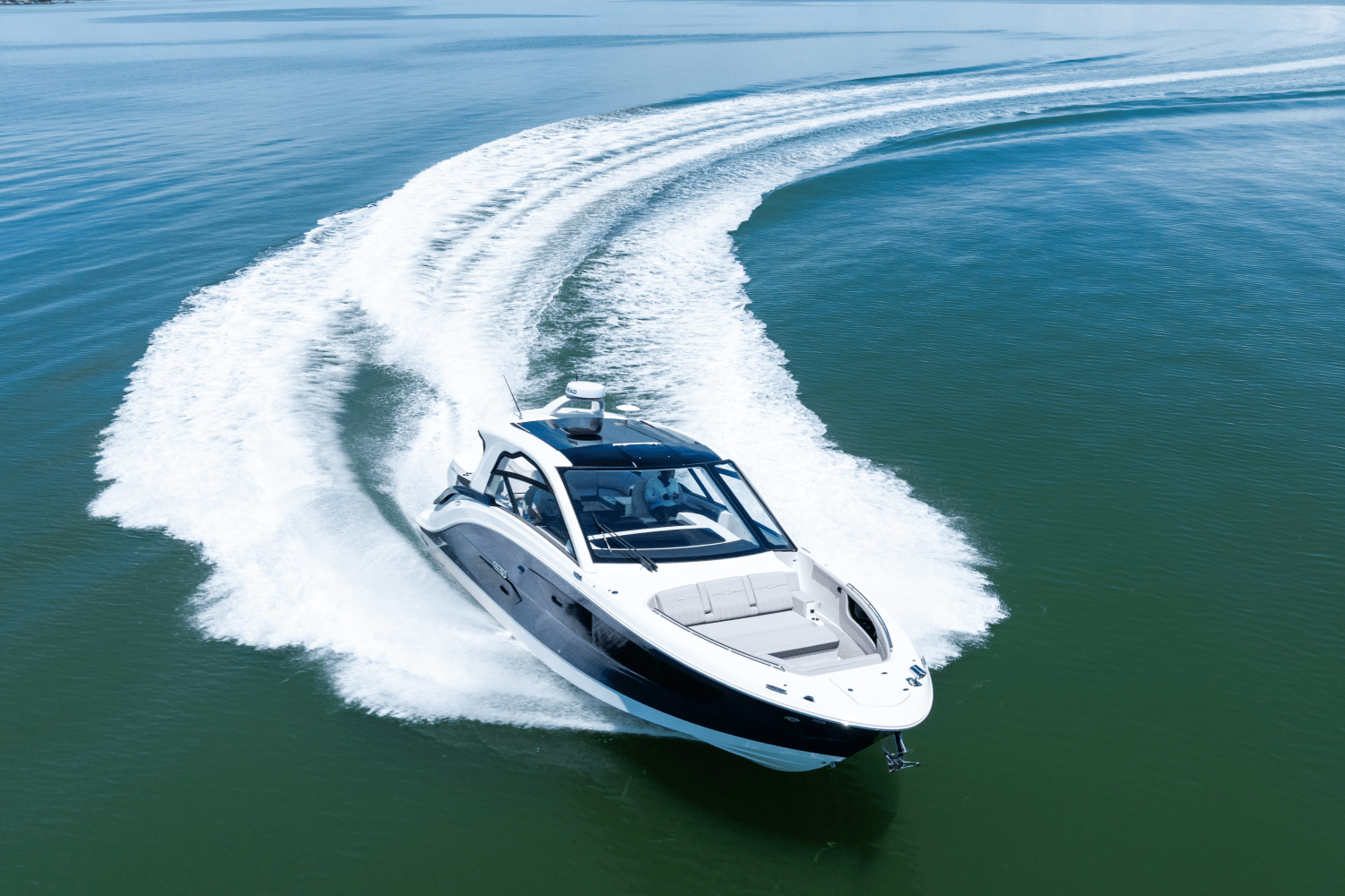 2025 Sea Ray Sundancer 370 Outboard Image Thumbnail #27