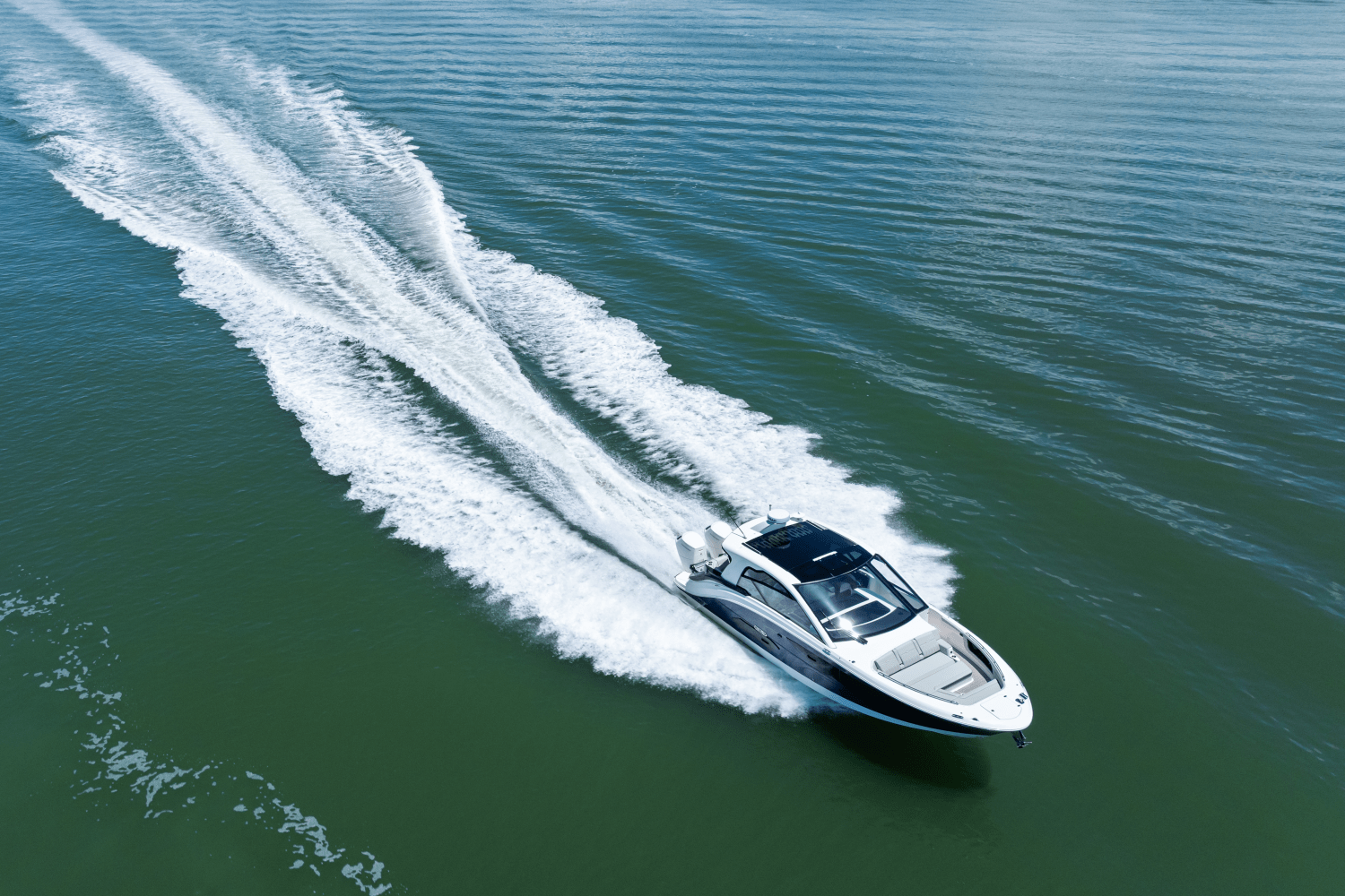 2025 Sea Ray Sundancer 370 Outboard Image Thumbnail #15