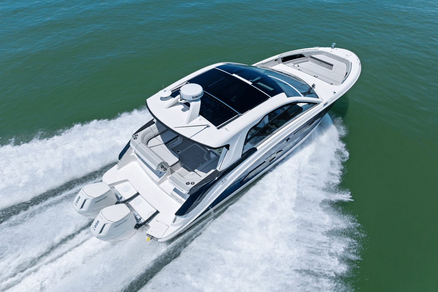 2025 Sea Ray Sundancer 370 Outboard Image Thumbnail #16