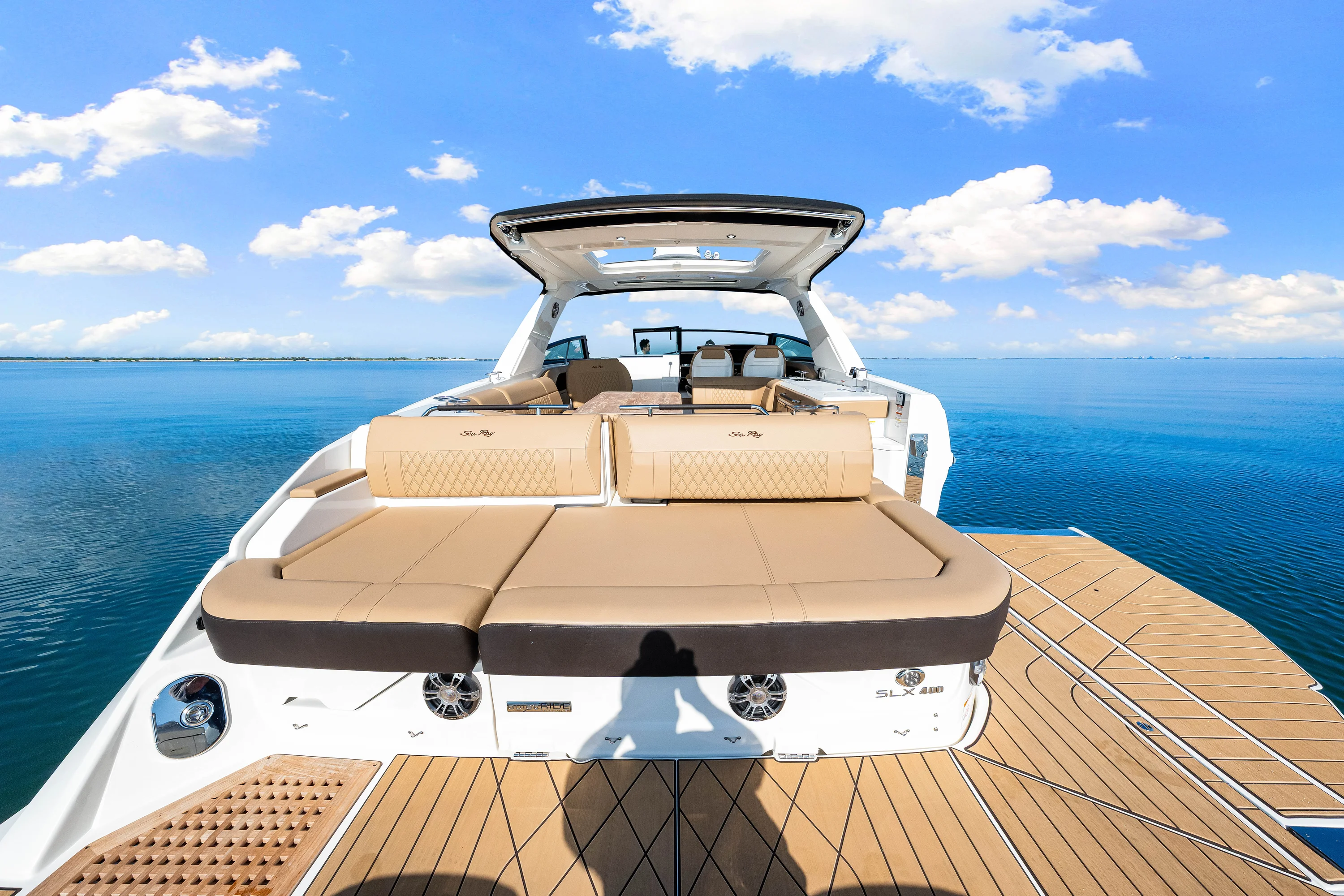 2025 Sea Ray SLX 400 Outboard Image Thumbnail #23