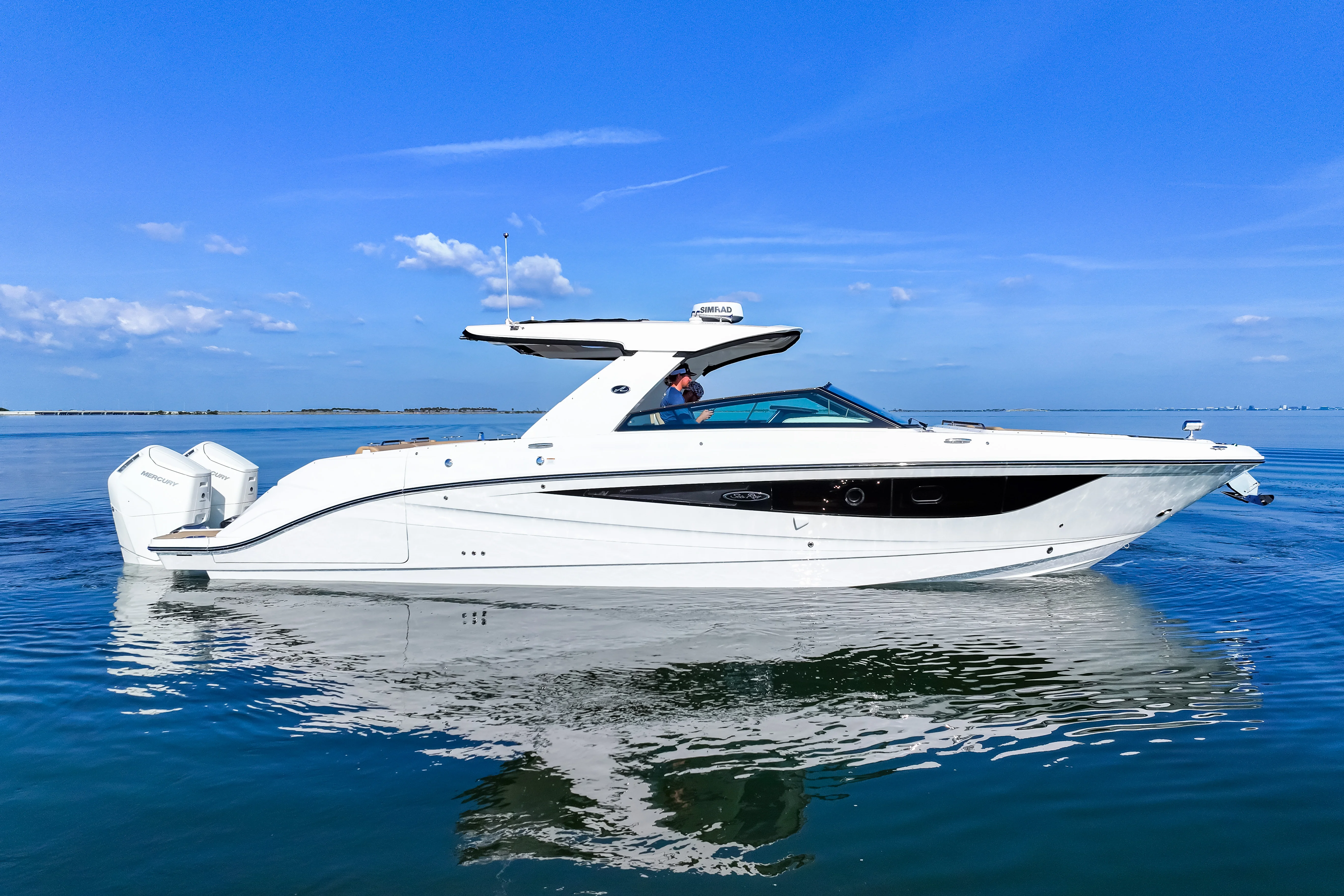 2025 Sea Ray SLX 400 Outboard Image Thumbnail #0